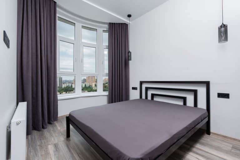 Chaleur, obscurité, silence : les trois piliers d'une chambre propice au sommeil